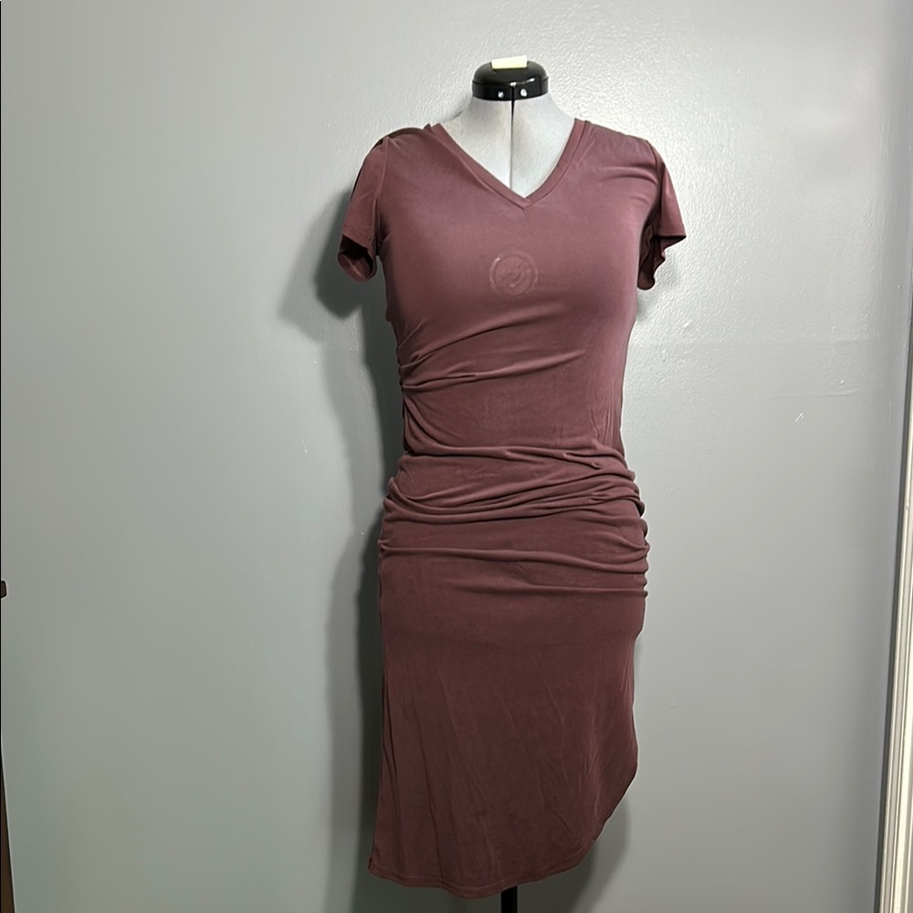 Lulu's Purple Ruched V-Neck Midi Dress